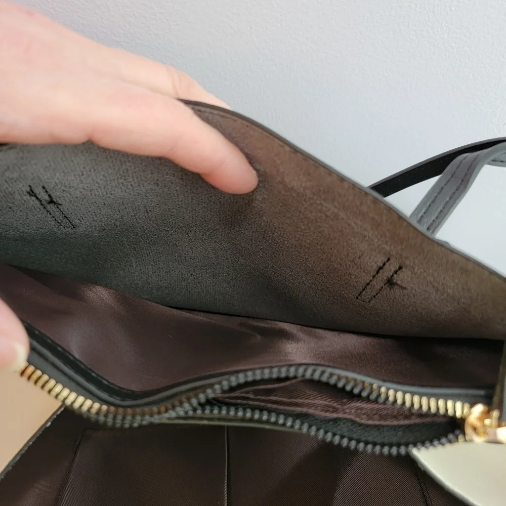 Casmonal Vegan Leather. Black and White - Picture 9 of 11